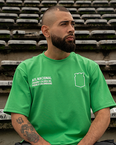 Camisa Pasión y gloria del pueblo colombiano verde